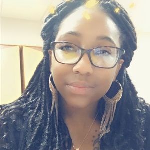 Meet your Posher, Shaterika